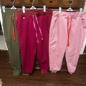 Figs Women's Joggers - Olive, Burgundy, and Pink. Olive XS. Burgundy/Pink S/P